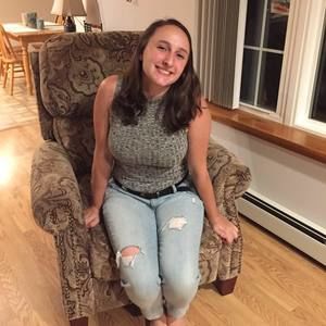 Meet your Posher, Alyssa